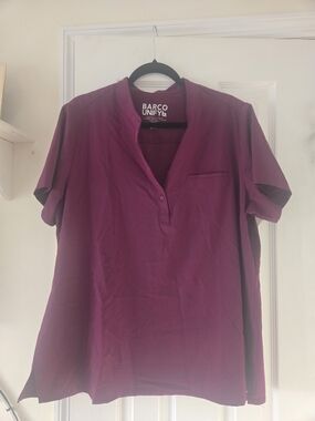 Half Button Down Short Sleeve Scrub Top Size 2xl